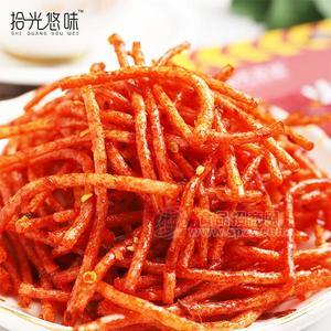 袋裝網(wǎng)紅辣條絲拾光悠味新品脾氣絲招商休閑零食調(diào)味面制品批發(fā)118g