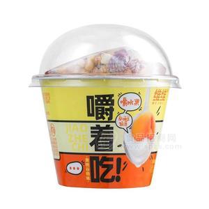 维维嚼着吃黄桃味水果燕麦杯装酸奶招商