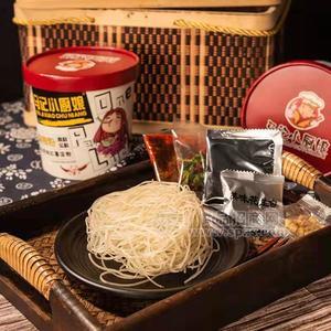 马记小厨娘酸辣粉方便食品 休闲方便
