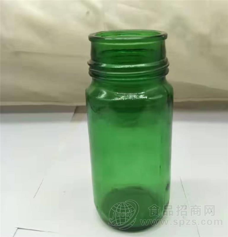 梅酒瓶，绿色玻璃瓶，饮料瓶