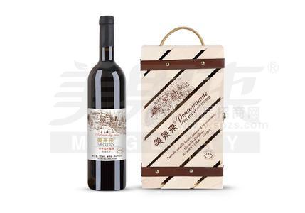 美果来半干型石榴红酒木盒装