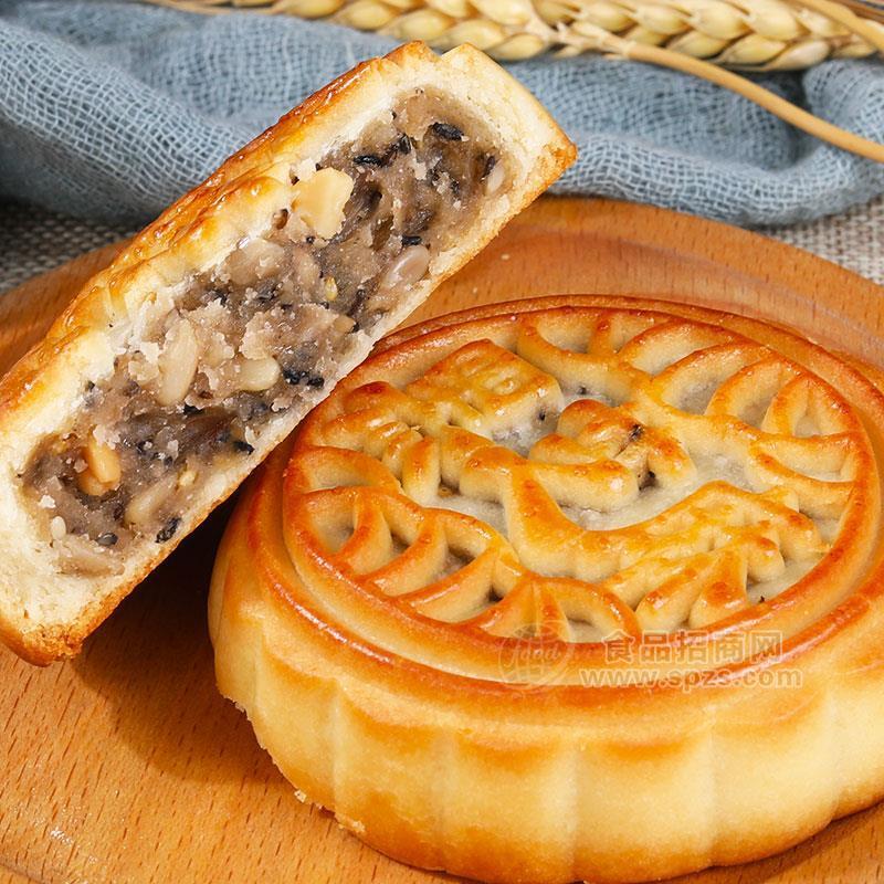 黑芝麻月饼香绵可口月饼 