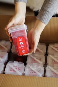 冰树莓汁