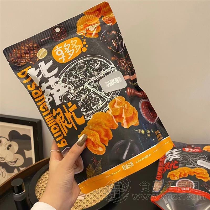 比萨很忙 浓郁烧烤味八爪烧膨化食品