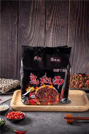 實(shí)強(qiáng)鬼椒面拌面方便食品