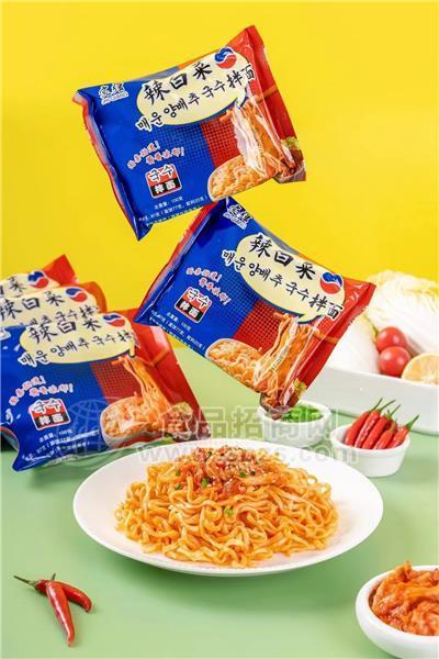 实强辣白菜拌面方便食品拌面