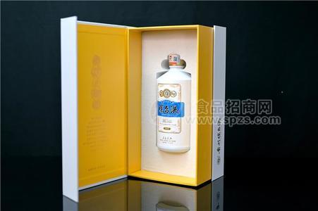 貴州瓊臺(tái)液-東方一品 茅臺(tái)鎮(zhèn)核心產(chǎn)區(qū)生產(chǎn) 53度醬香型白酒