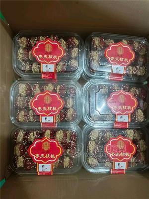 芝麻枣夹核桃仁