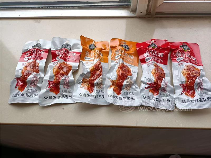 眾鑫發(fā)鴨翅根42g休閑肉制品零食獨(dú)立包裝