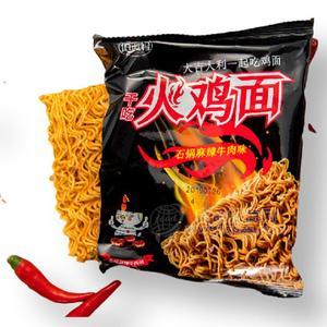 俏逗媽石鍋麻辣牛肉味干吃火雞面方便食品招商56g