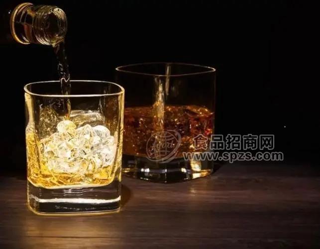 特级啤酒香精，黑茶香精，熏茶香精，薄荷桉叶香精，黑麦芽香精