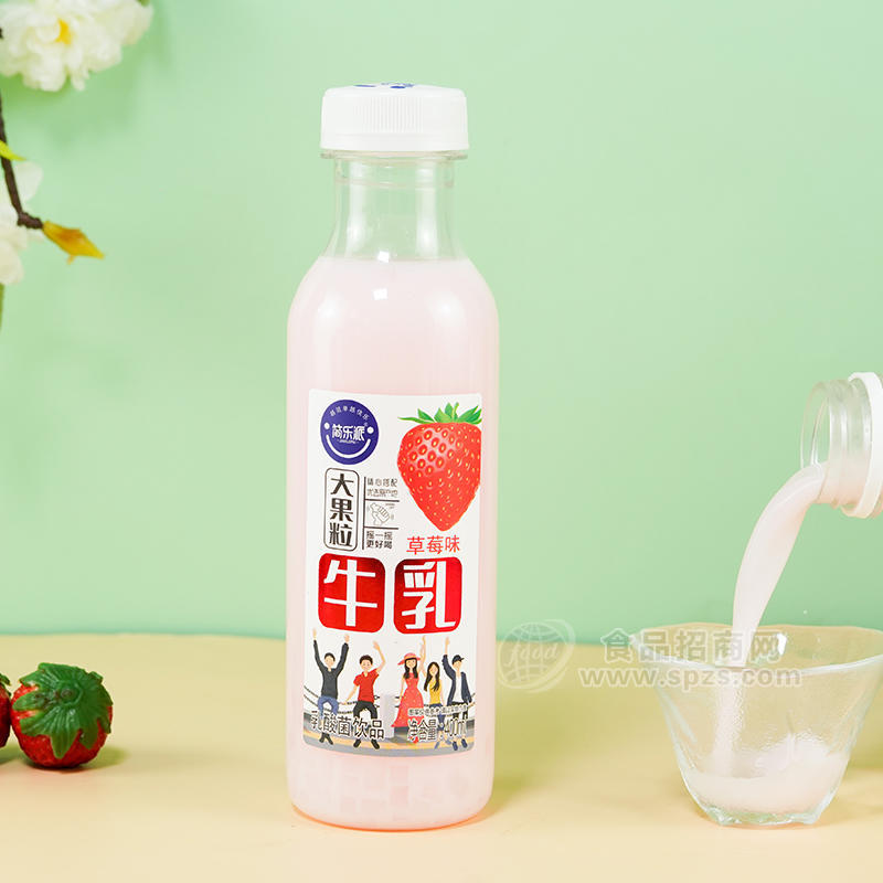 简乐派大果粒草莓味牛乳乳酸菌饮品瓶装招商400ml