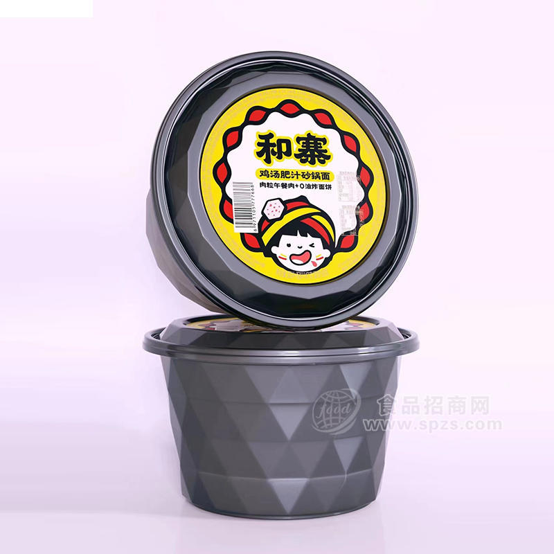 和寨港式鸡汤砂锅面盒装速食招商147克