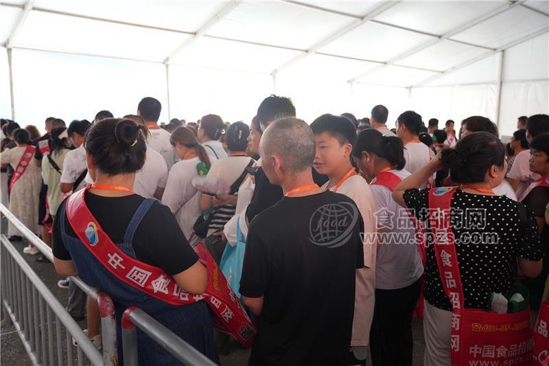 人手必备的参展便携袋，各地糖酒会的独特风景