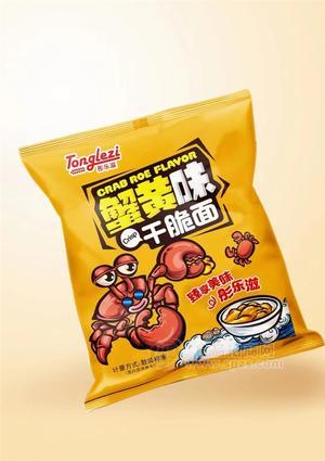 彤樂滋干脆面蟹黃味方便食品