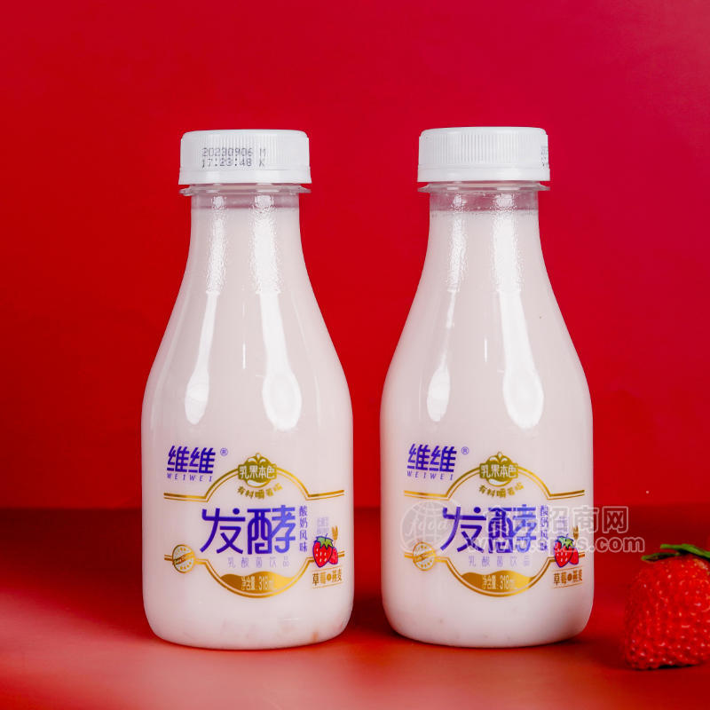 維維草莓+燕麥發(fā)酵酸奶乳飲料318ml