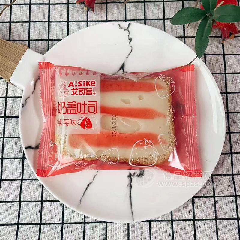 艾司客草莓味奶盖吐司面包散装称重