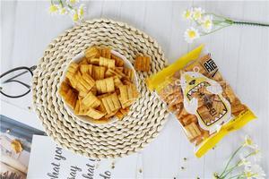 冀中万宇玉米锅巴膨化食品