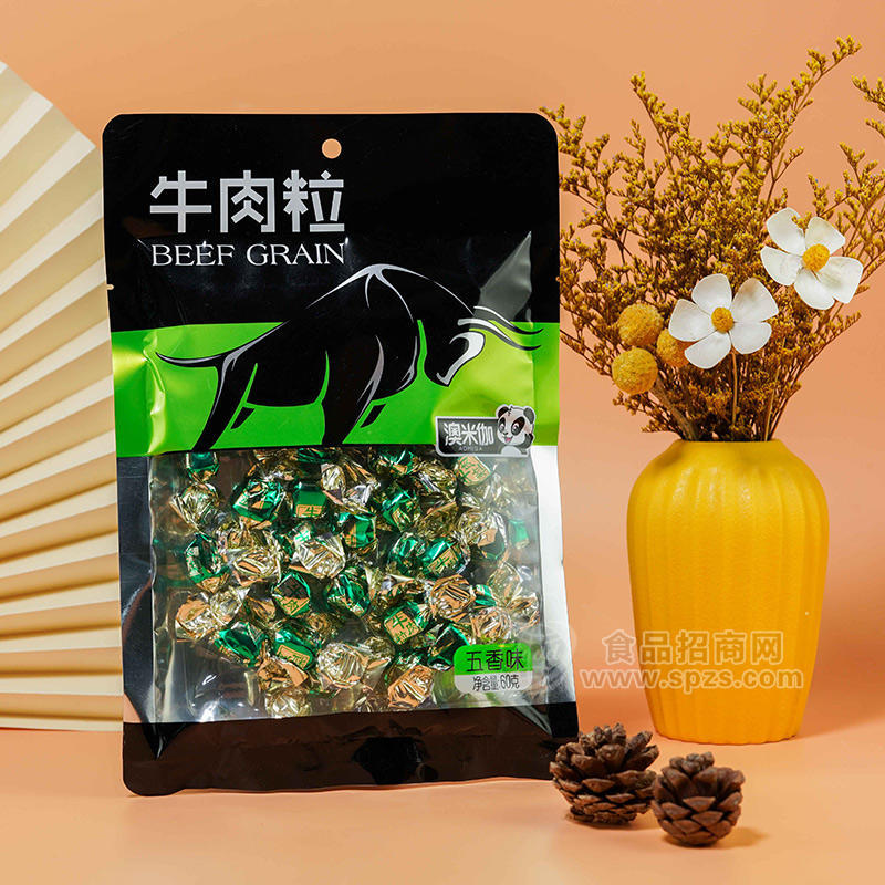 澳米伽牛肉粒五香味休闲食品食袋装招商60g