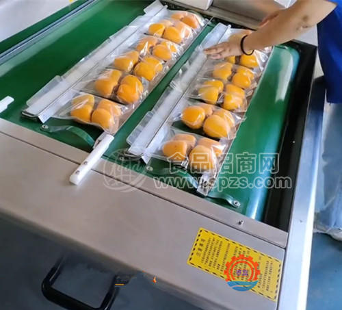 粽子包装机 粽子滚动真空包装机连续粽子真空包装机
