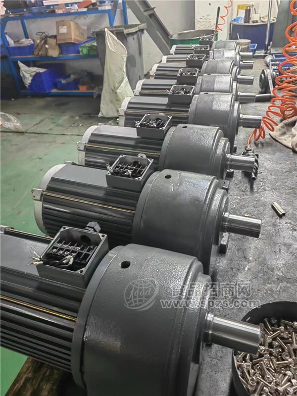 DCG齒輪減速機(jī)，DCG齒輪減速電機(jī)，DCG齒輪減速馬達(dá)，