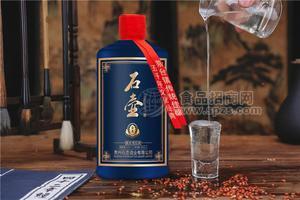 貴州石壺酒業(yè)（金典）醬香型白酒誠招各地代理商