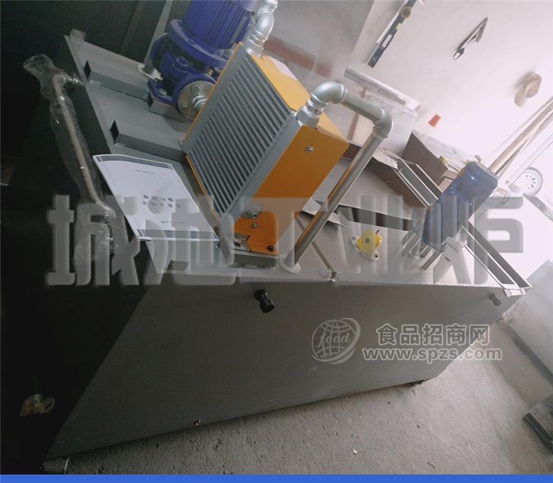 实验用移动式小型自动淬火油槽,移动淬火油槽,小型淬火油槽,淬火槽