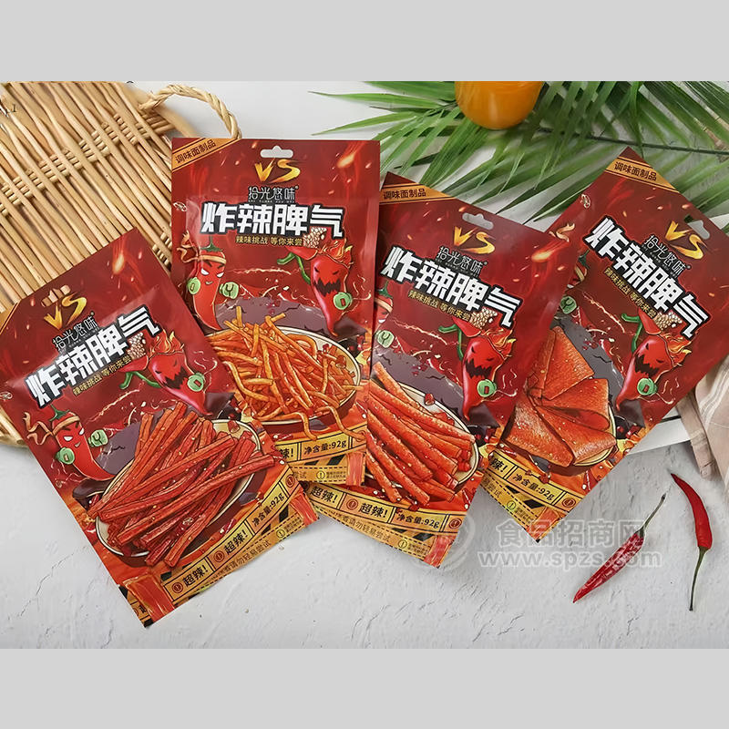拾光悠味炸辣脾气条棒丝片超辣网红零食辣条招商92g