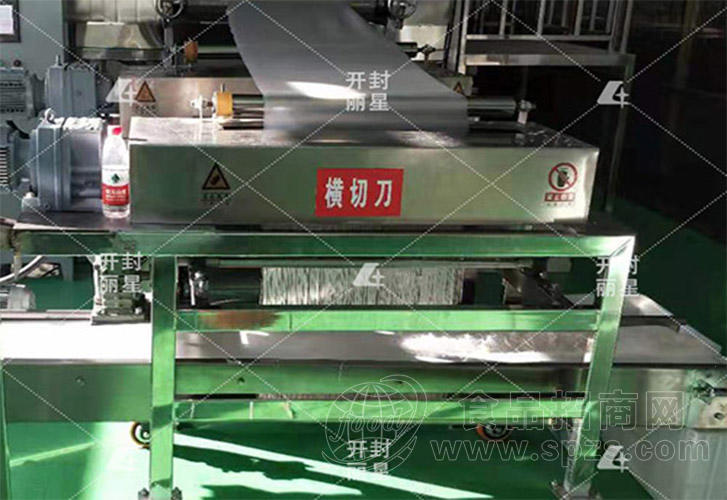 自动化粉条生产线 红薯粉条加工设备 室内封闭式作业 干净卫生
