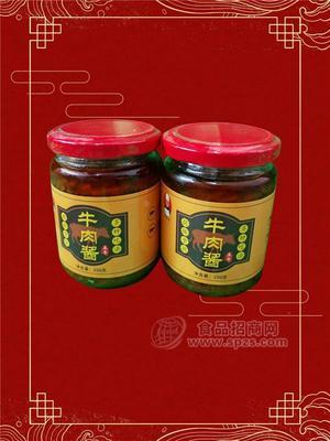 吕老头牛肉酱，产地济南，瓶装200克，五香，麻辣，辣。