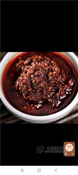 吕老头牛肉酱，产地：山东济南，玻璃瓶罐装200克/瓶