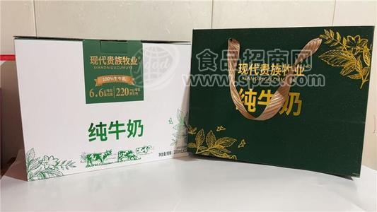 纯牛奶礼盒饮品