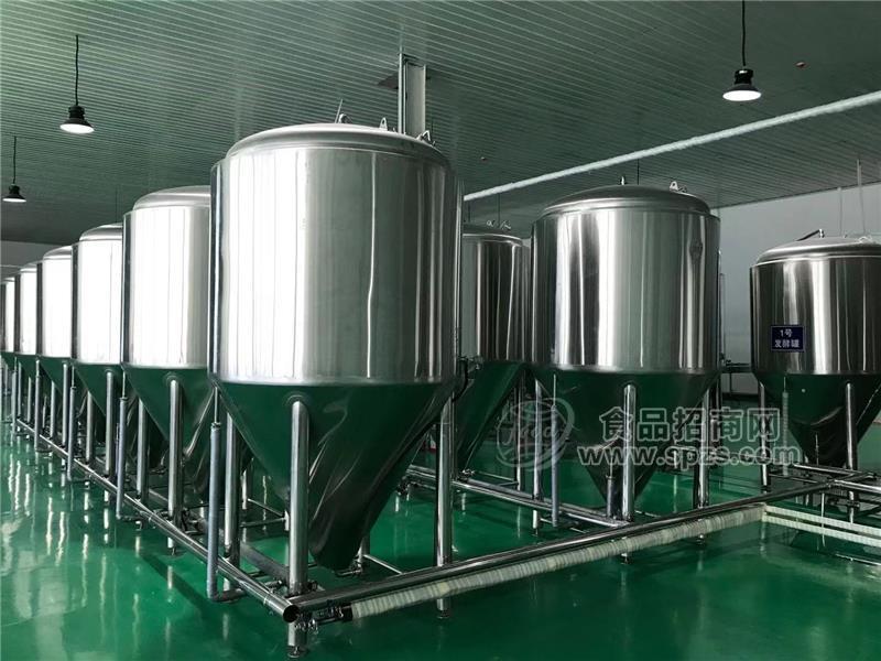 洛阳采购1吨精酿啤酒设备大型精酿啤酒厂设备生产