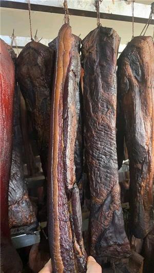 烟熏腊肉