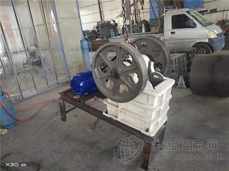 鄂式破碎机价格石料破碎颚破机生产厂家PE150x250